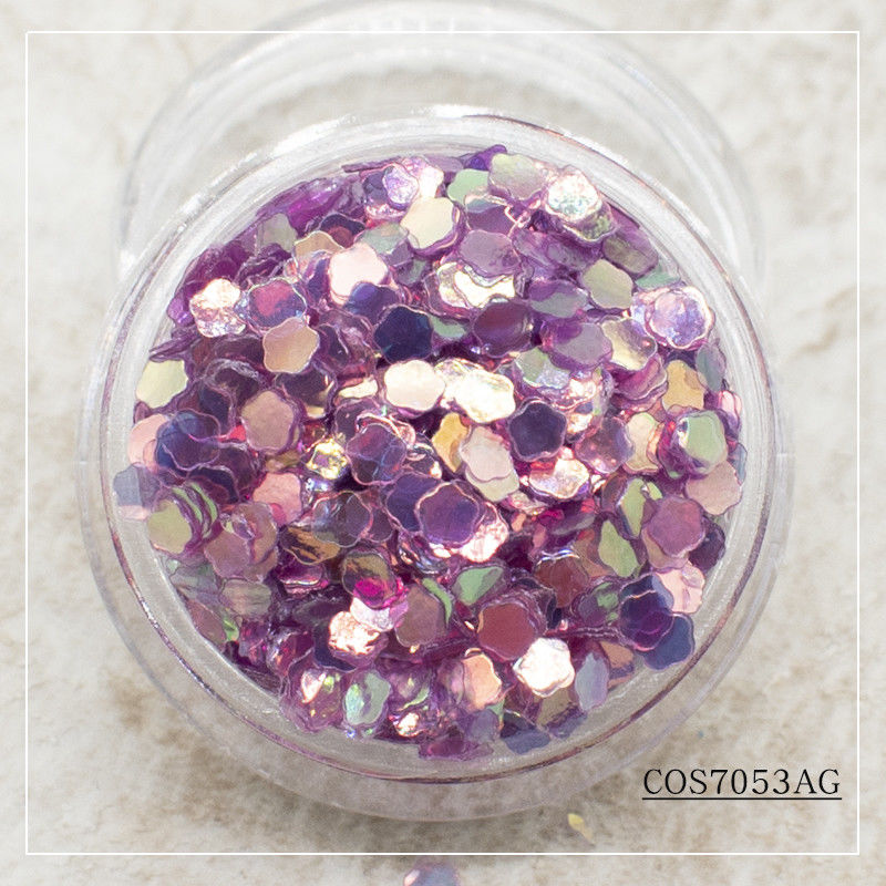 PET Kosmetik Grade Plum Blossom Makeup Crafts Bulk Glitter Powder ODM/OEM untuk Dekorasi Wajah Berbentuk Khusus dalam dalam PET